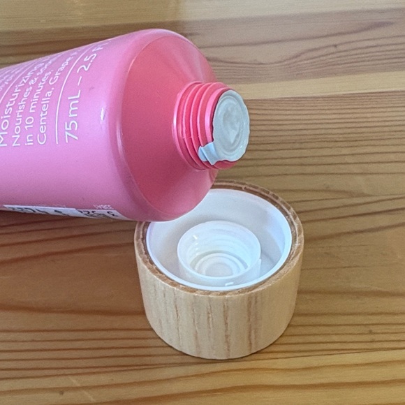 Caudalie Vinosource-Hydra Moisturizing Mask 2.5 Oz. NEW - Picture 4 of 4